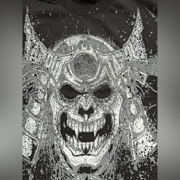 NWOT Vintage TapOut shirt Lg - Picture 4 of 8